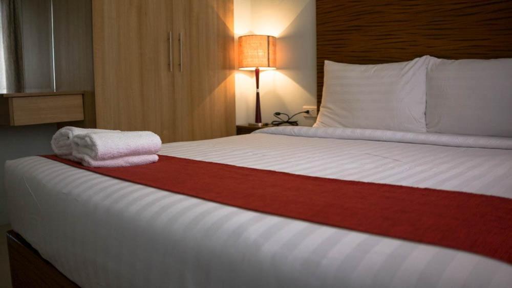 Sebastien Hotel Lapu-Lapu City Zewnętrze zdjęcie