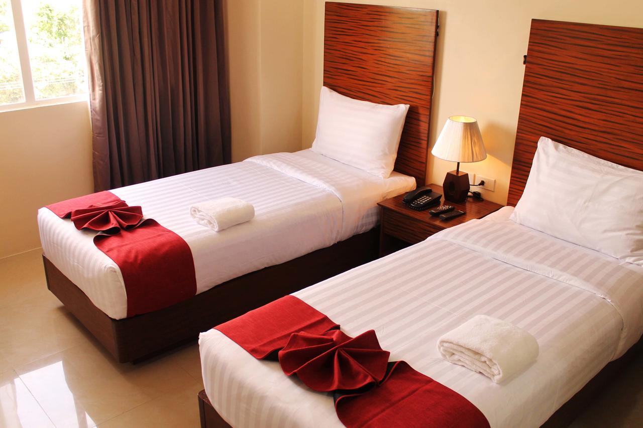 Sebastien Hotel Lapu-Lapu City Zewnętrze zdjęcie