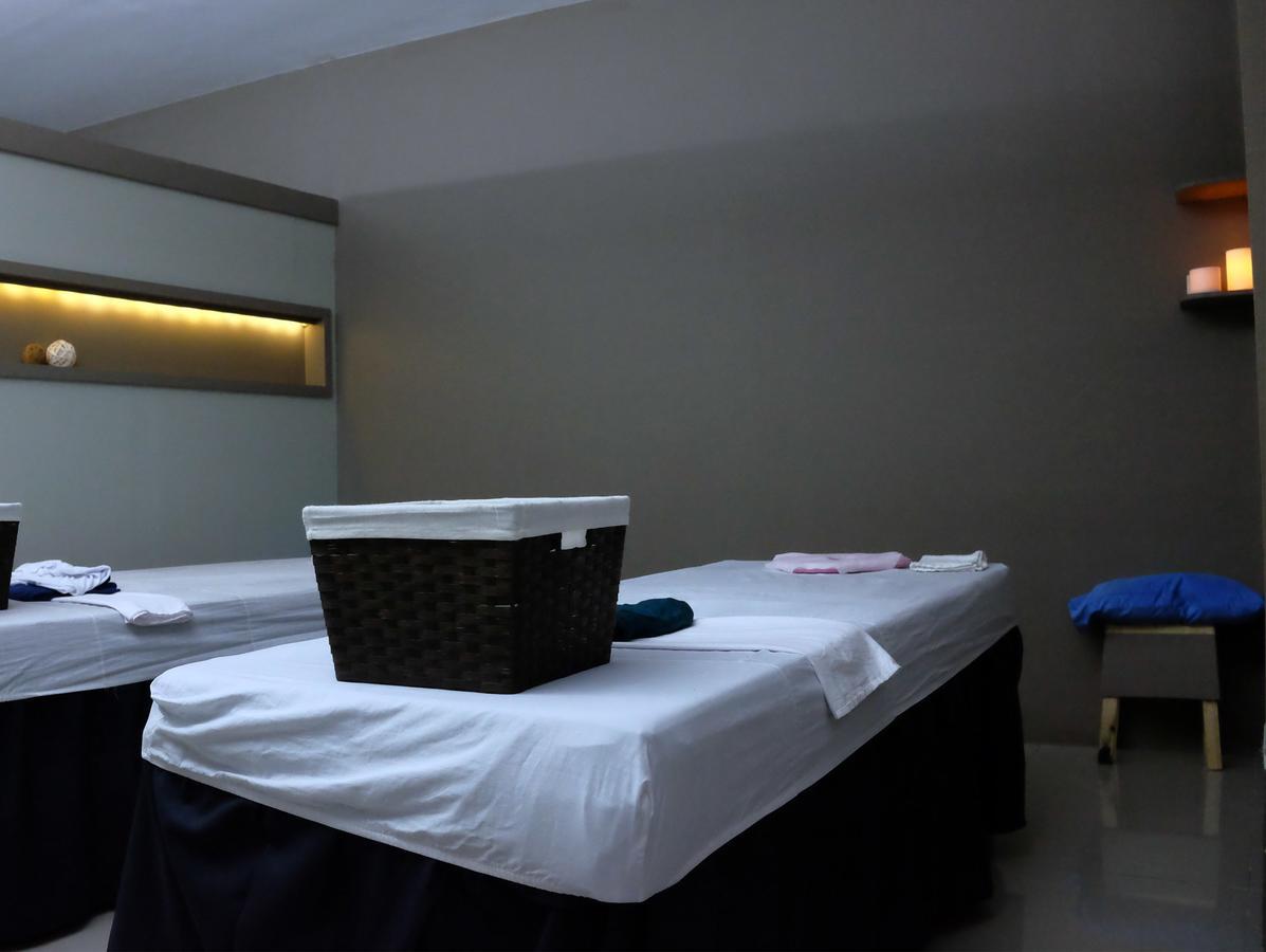 Sebastien Hotel Lapu-Lapu City Zewnętrze zdjęcie